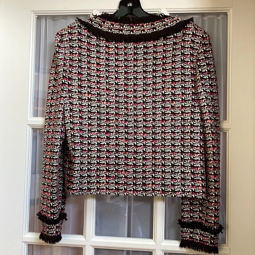 St John blazer, size 8, beautiful frills and buttons - Picture 2 of 5